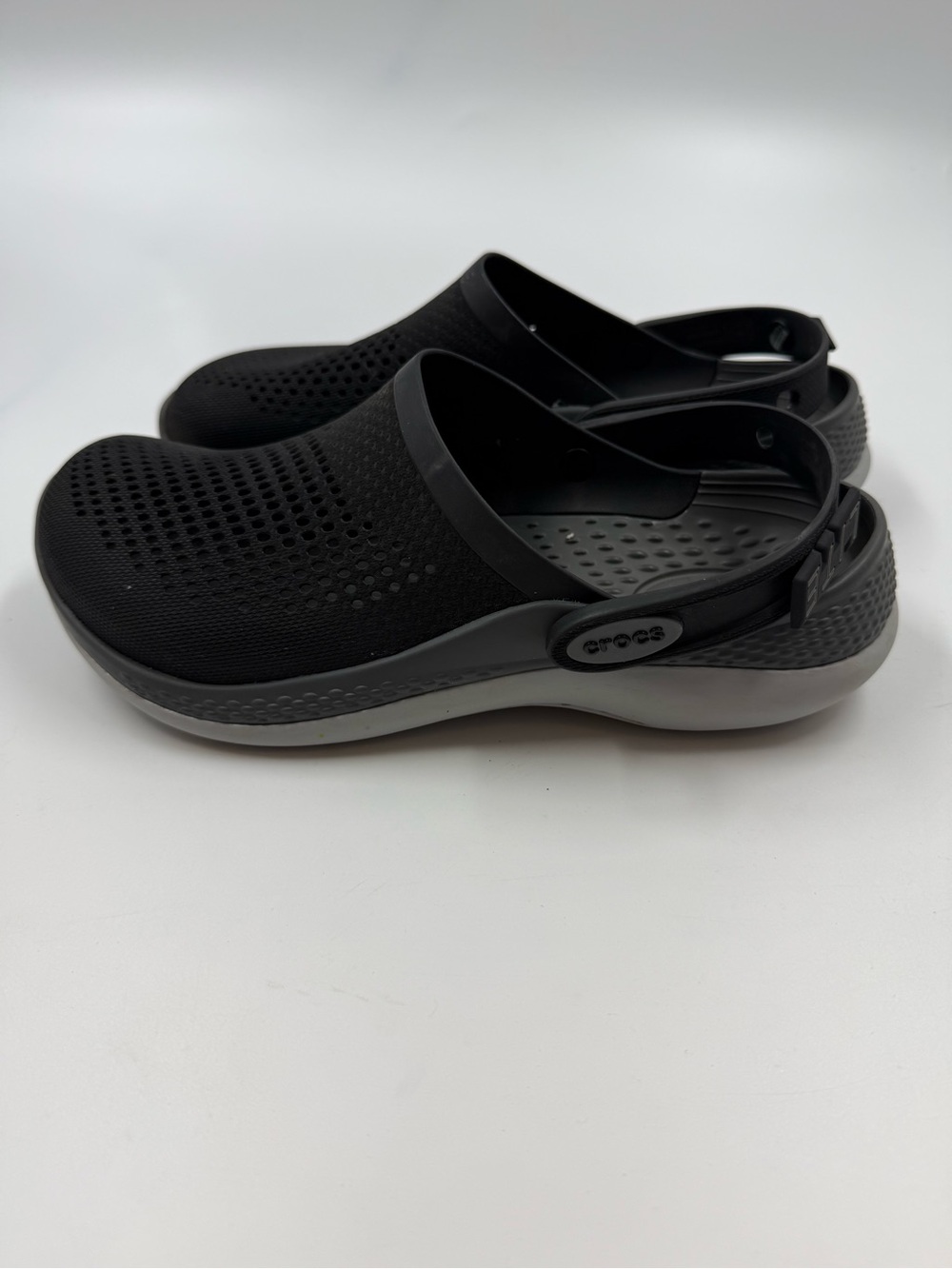 Crocs literide 360 clog size men 7 & woman 9